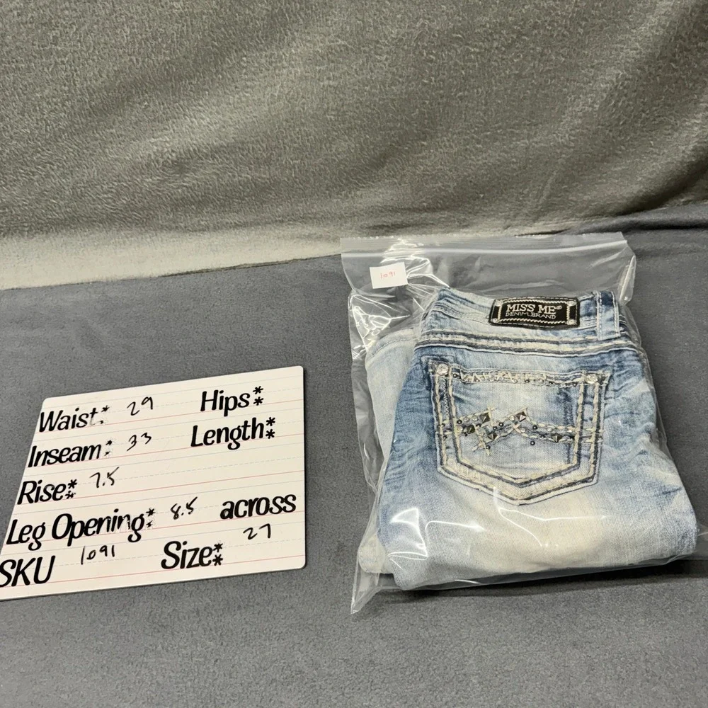 Miss Me Jeans Womens 27 (29x33 ACTUAL) Bootcut Faded Wash Embellished Blue Denim